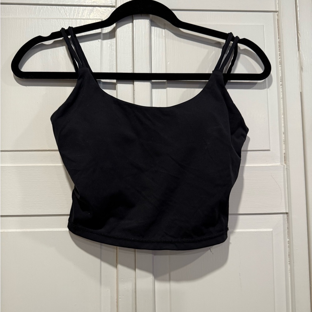 Musesonly size small cropped top/sports bra‎ EUC